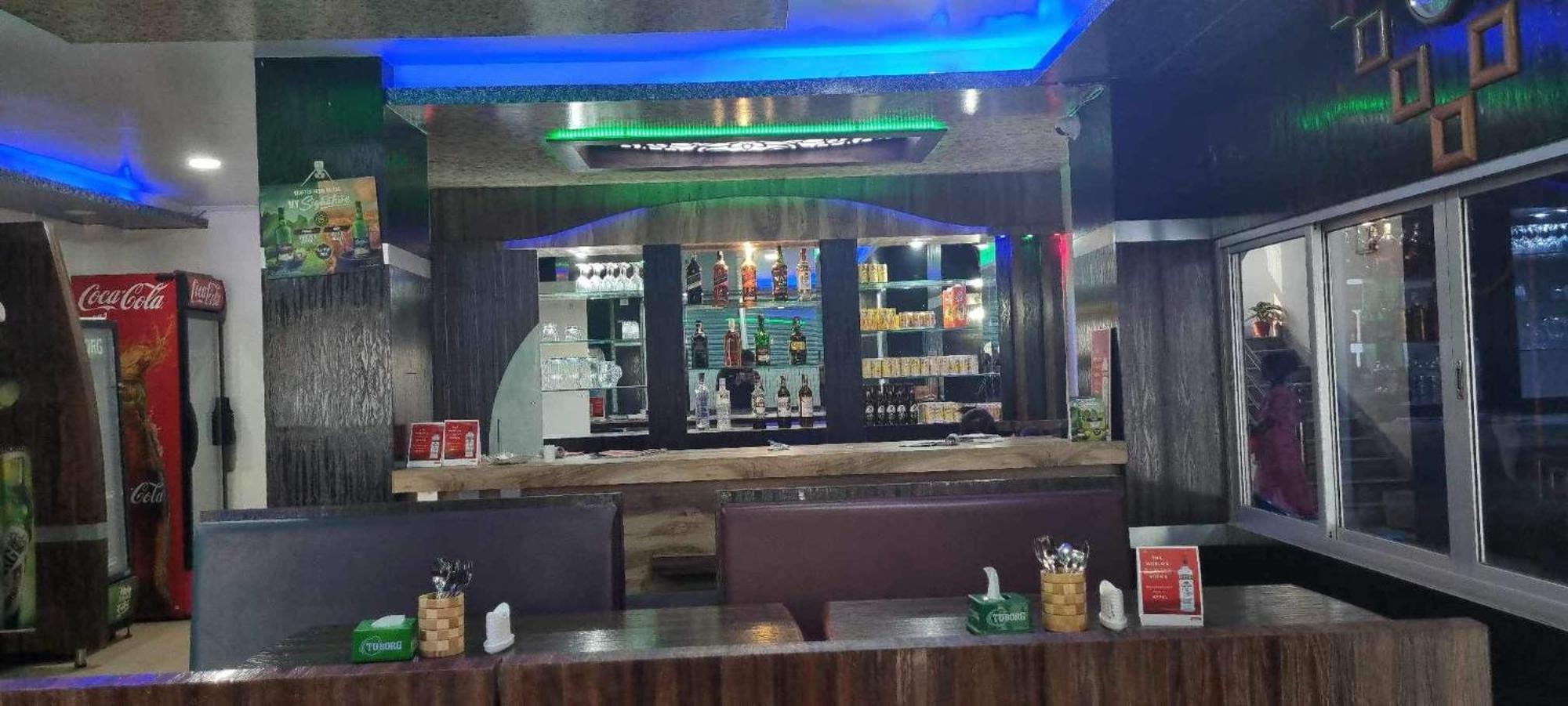 Hotel Samrat Inn Pvt Ltd Lahan 외부 사진